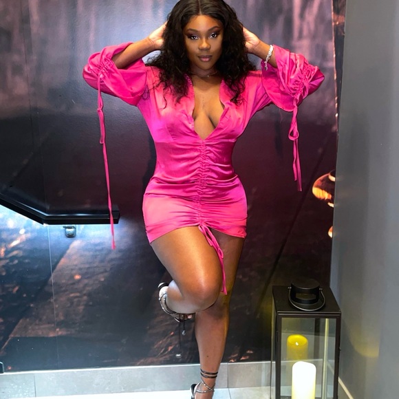 PLT Magenta ruched mini dress - Picture 2 of 2